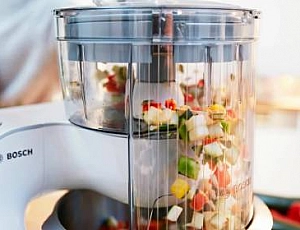 10 лучших кухонных комбайнов с нарезкой кубиками