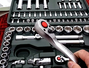 10 лучших наборов инструментов на 94 предмета